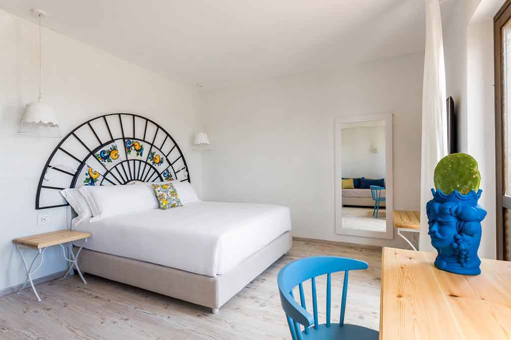 Foto La Tonnara Di Bonagia Resort 3